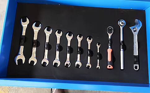 為何加了RFID閱讀器的智能工具柜得到市場的普及應(yīng)用？